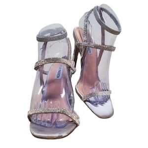 Steve Madden Silvertone Rhinestone Strap Heels Size 6.5